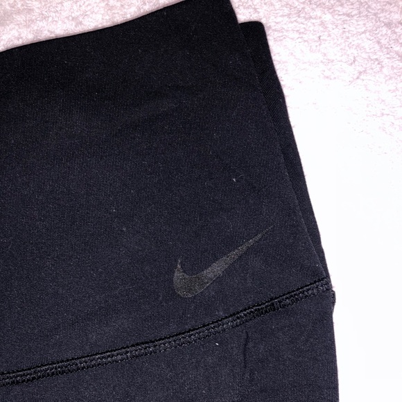 Nike Leggings - Picture 4 of 13